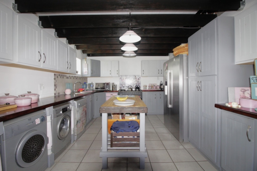 4 Bedroom Property for Sale in Kabeljauws Eastern Cape